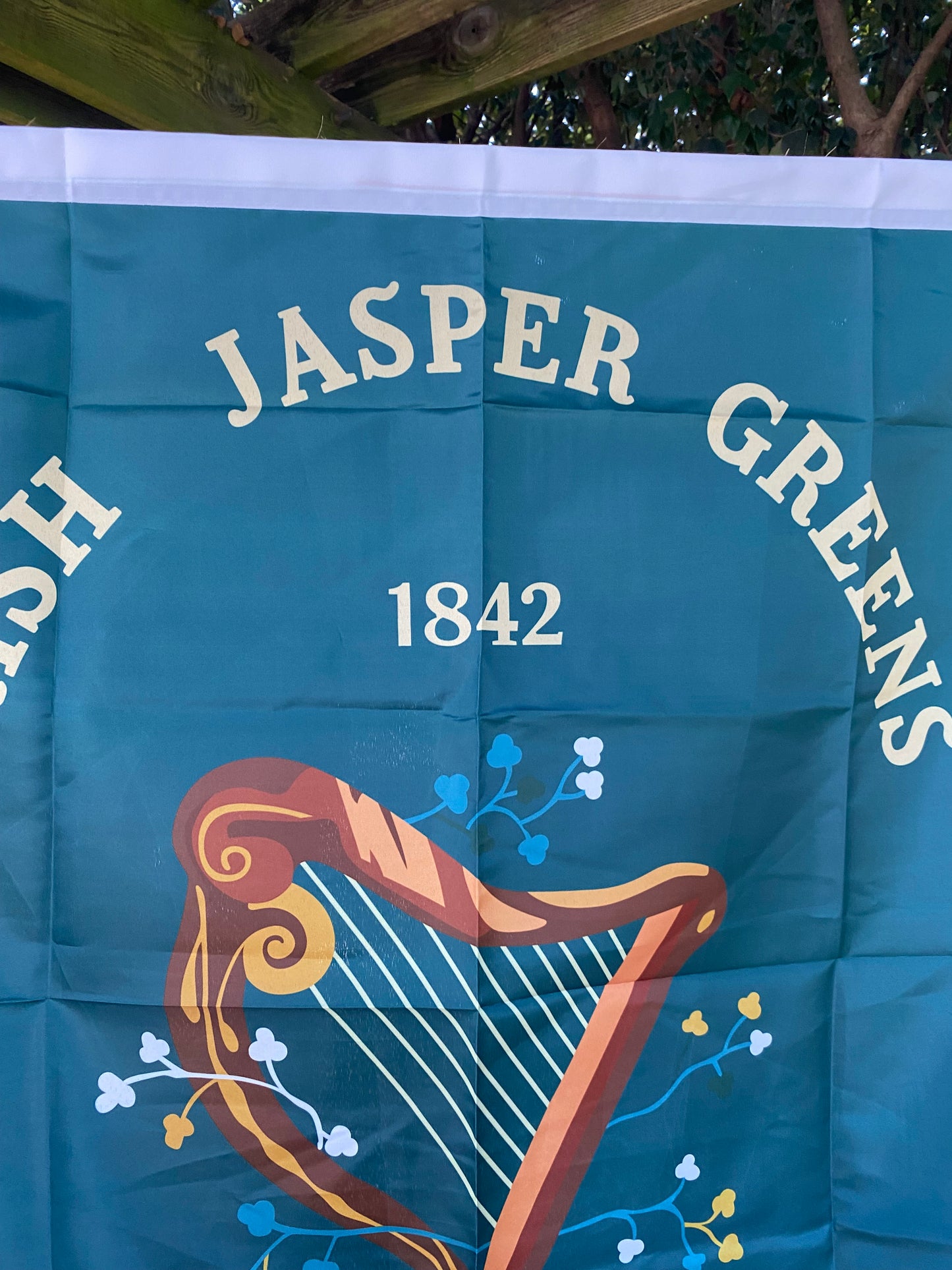 Irish Jasper Greens House Flag