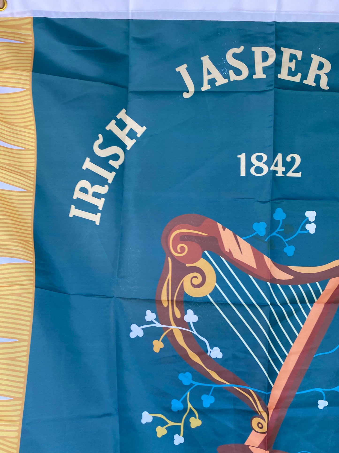 Irish Jasper Greens House Flag