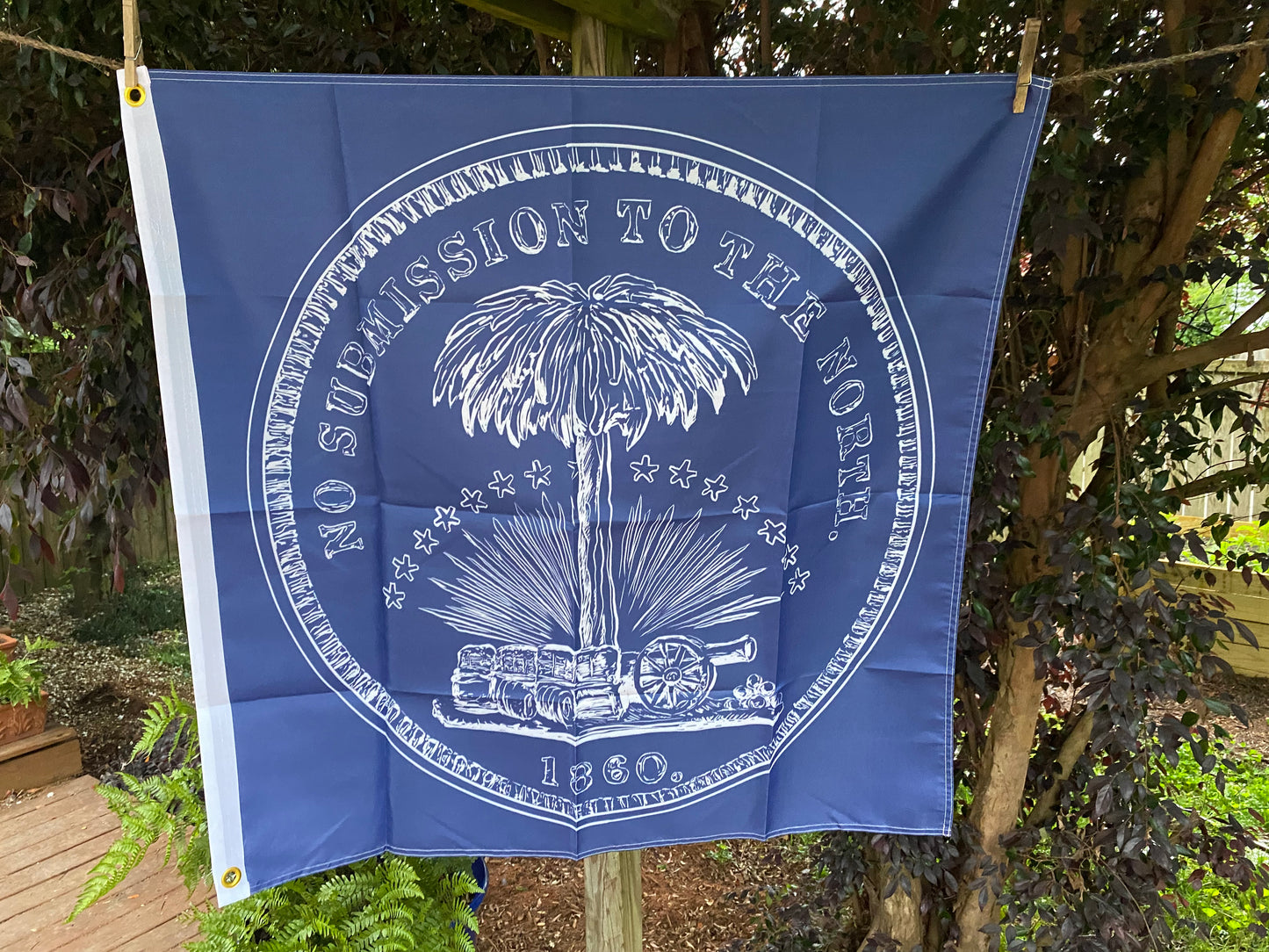 "No Submission to the North" House Flags