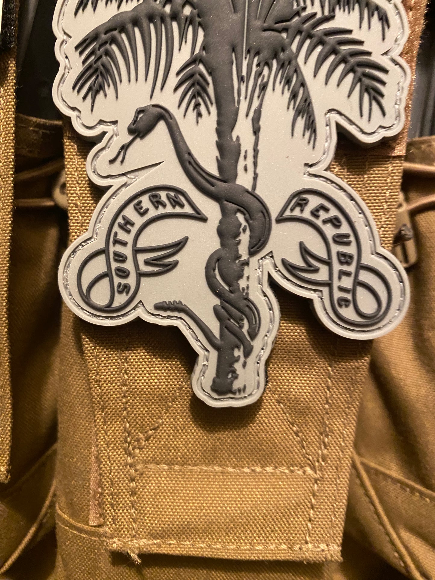 "Southern Republic" Palmetto Defender PVC Morale Patch