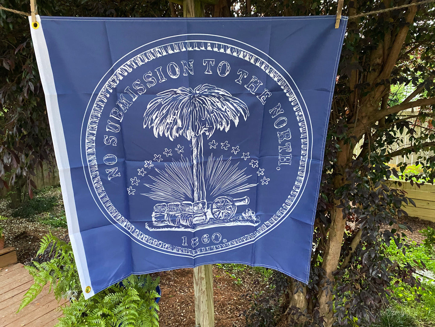 "No Submission to the North" House Flags