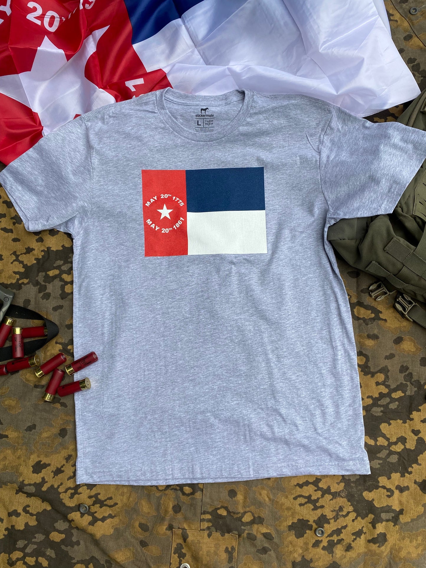 North Carolina State Flag (1861-1865) T-Shirt