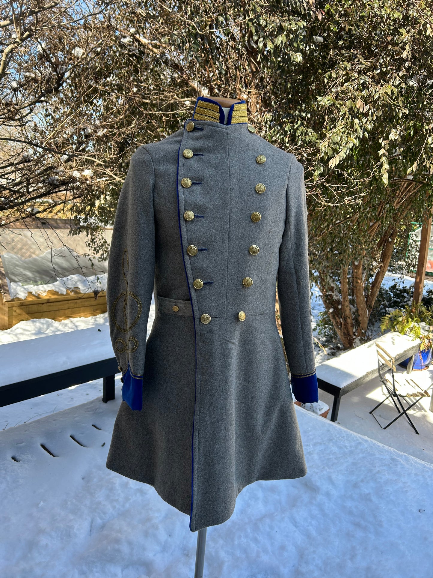 "Lightly Used" Confederate Officer Frock Coat - Size 40/34