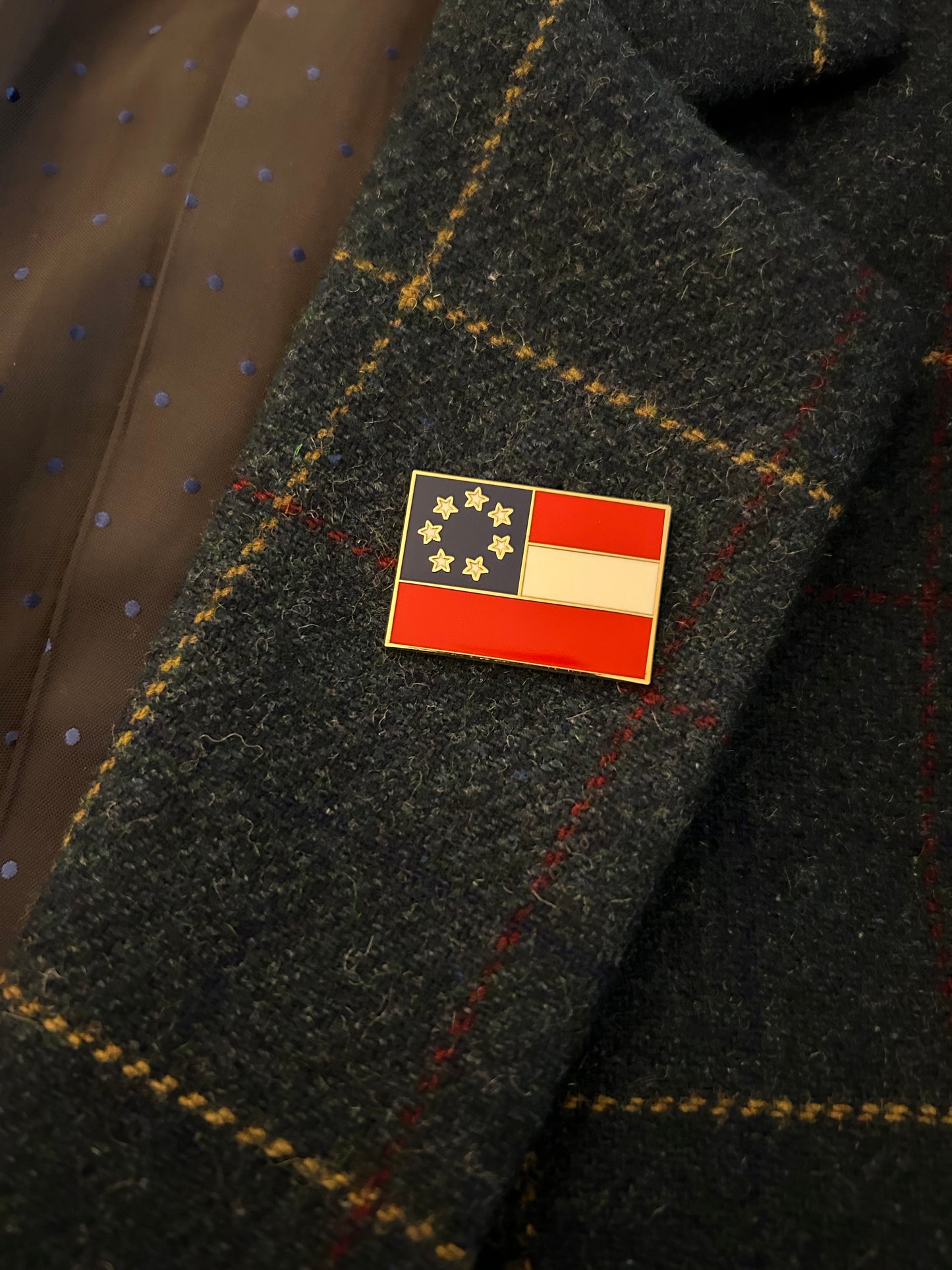 Fort Sumter Flag Lapel Pin