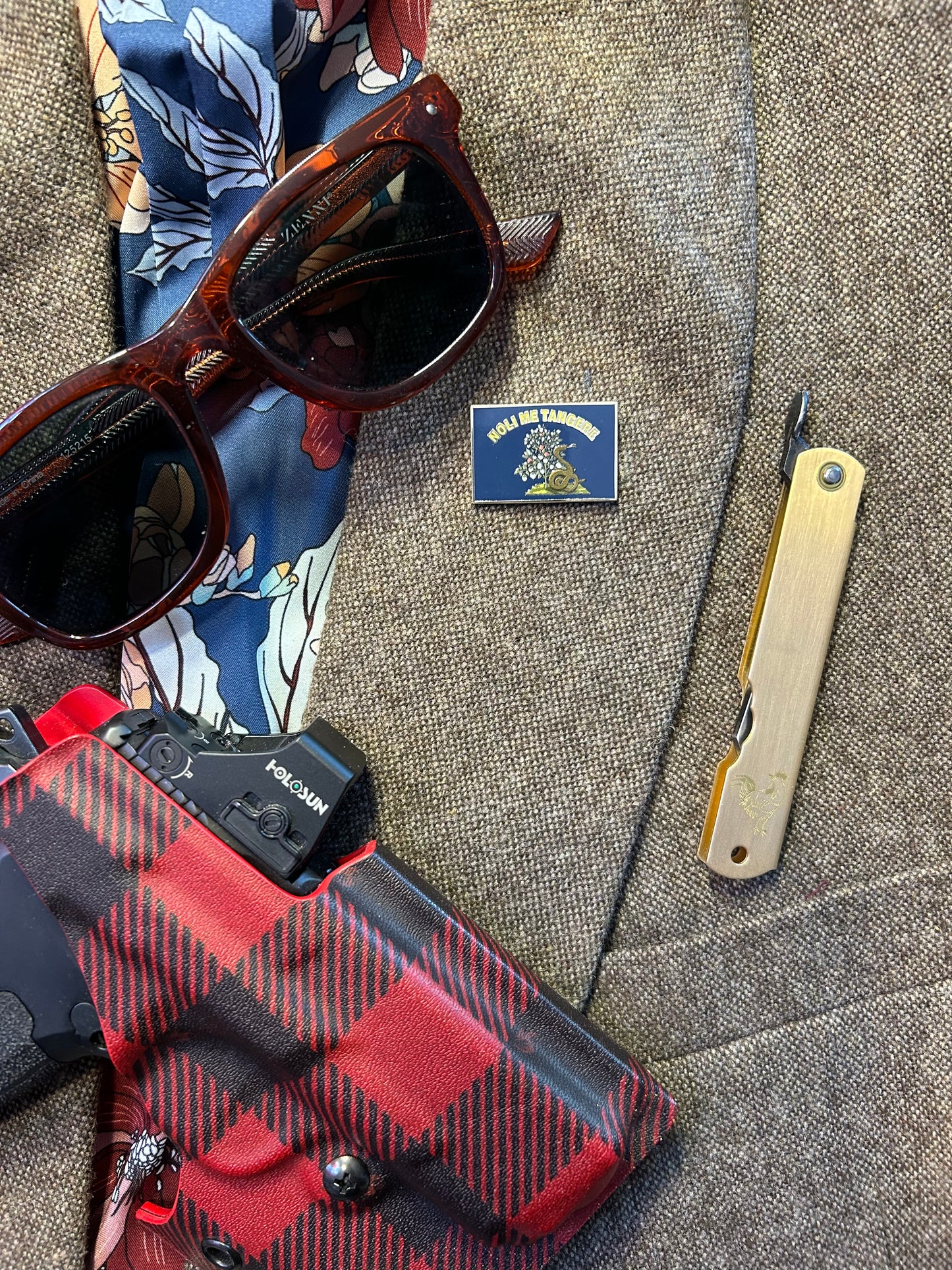 "Touch me not" 1st Alabama Flag Lapel Pin