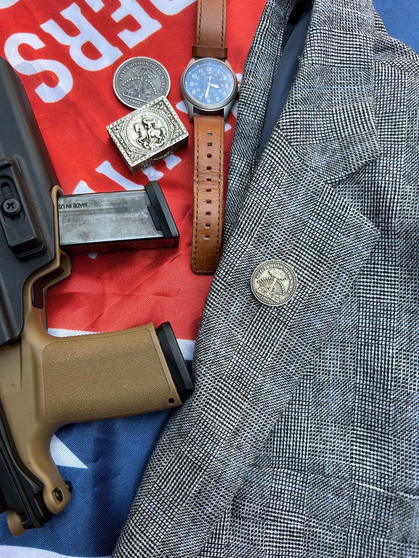 "No Submission to the North" Lapel Pin