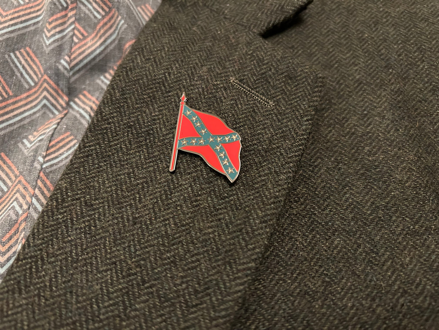 Battle Flag Lapel Pin